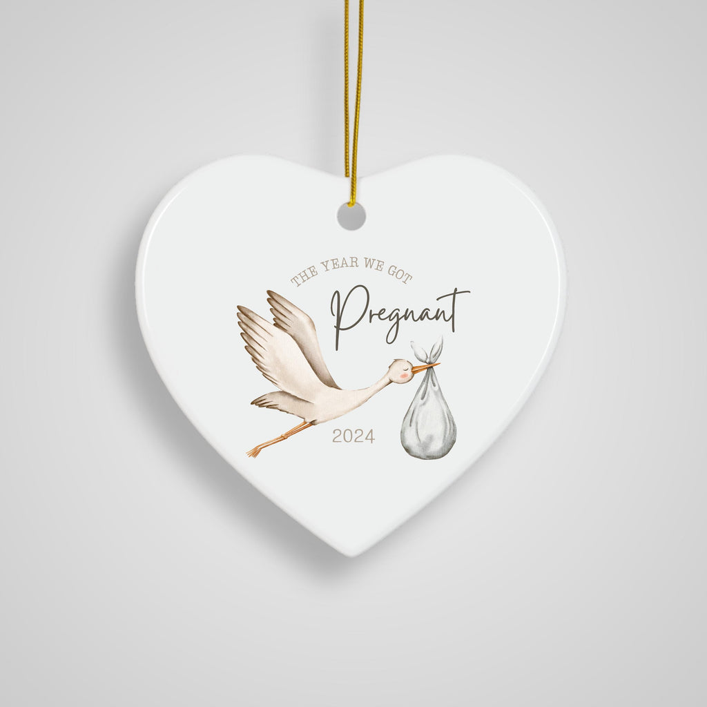 Pregnancy Announcement Ornament Expecting Parents Ornament Parents to Be Gift Baby Announcement Christmas Ornament New Mom Pr