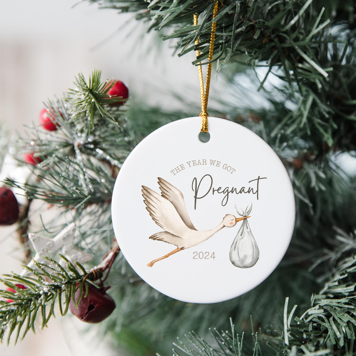 Pregnancy Announcement Ornament Expecting Parents Ornament Parents to Be Gift Baby Announcement Christmas Ornament New Mom Pr
