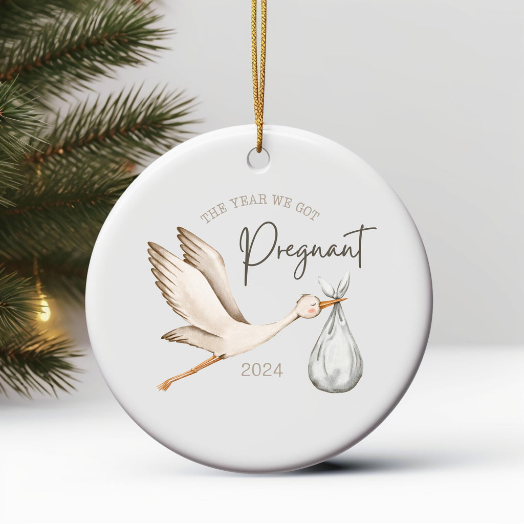 Pregnancy Announcement Ornament Expecting Parents Ornament Parents to Be Gift Baby Announcement Christmas Ornament New Mom Pr