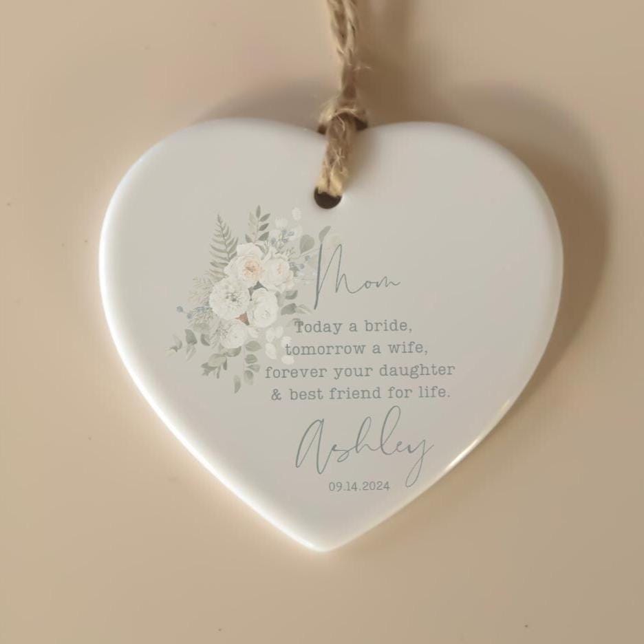 Sentimental Wedding Day Thank You Ornament for Mom